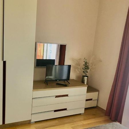 Villa Luce Mit Pool 马卡尔斯卡 外观 照片