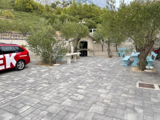 Villa Luce Mit Pool 马卡尔斯卡 外观 照片