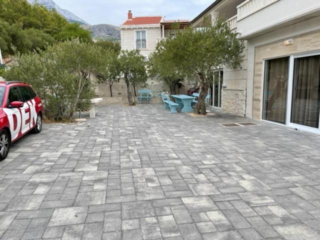 Villa Luce Mit Pool 马卡尔斯卡 外观 照片