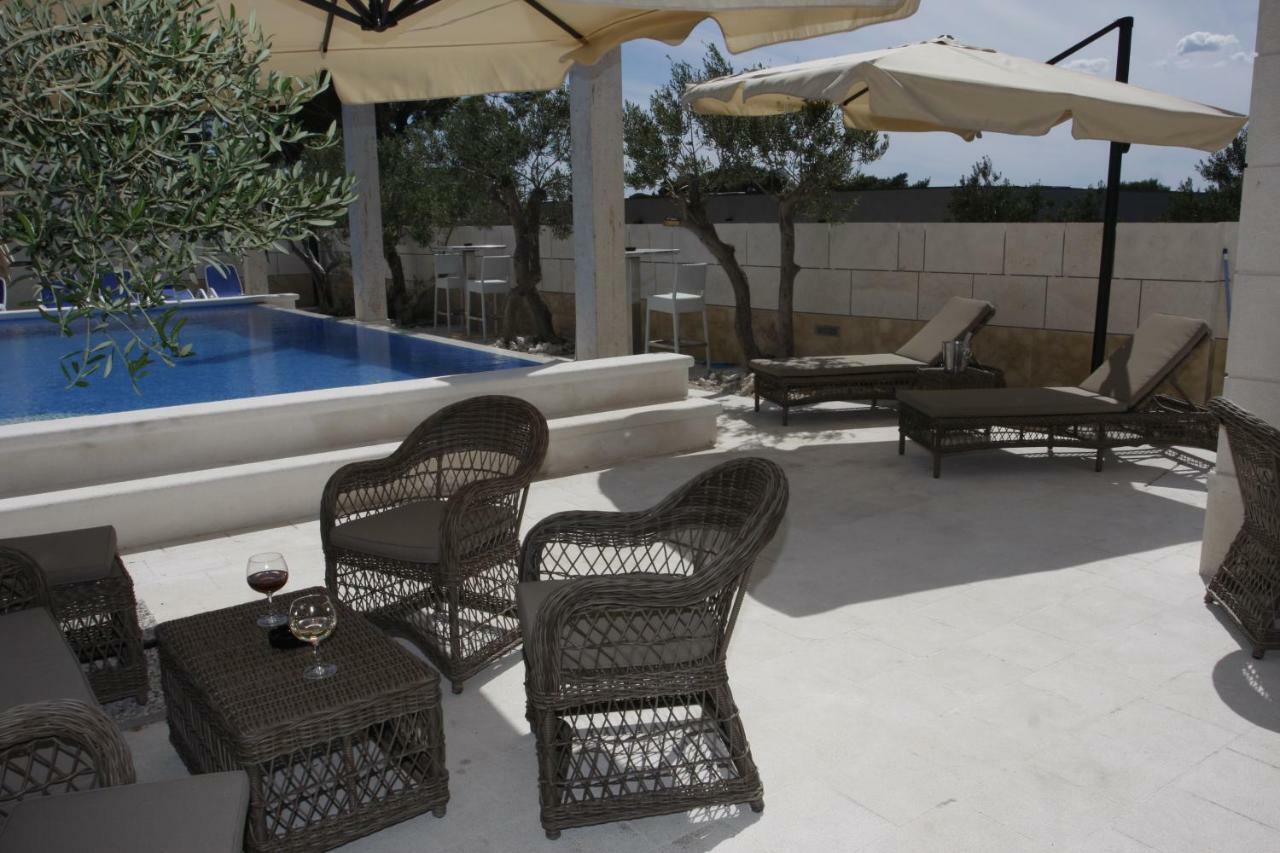 Villa Luce Mit Pool 马卡尔斯卡 客房 照片